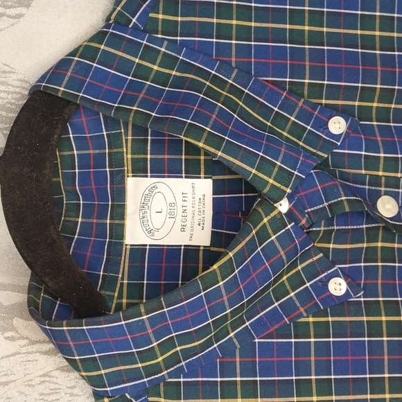 Brooks Brothers 1818 Large Men's Button Down Long-sleeved Shirt. - Picture 3 of 6